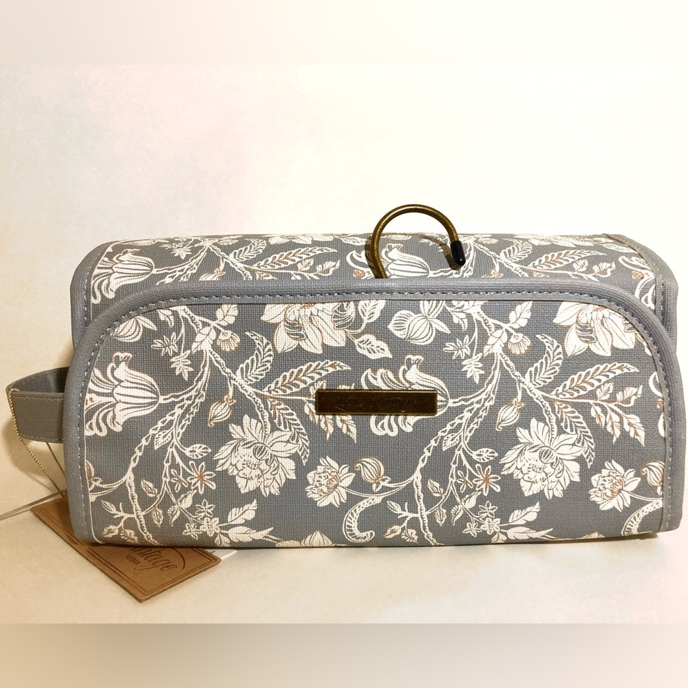 Revive Vintage Vegan Travel Storage Toiletry Bag NWT
